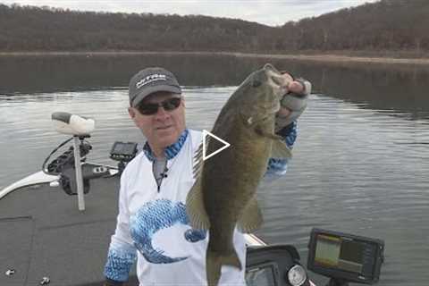 FOX Sports Outdoors SOUTHWEST #7 - 2015 Lake Tenkiller Oklahoma Smallmouth Bass Fishing